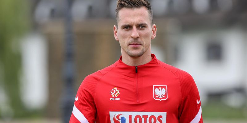 Anh là cầu thủ ghi bàn thứ 7 trong lịch sử đội tuyển Ba Lan